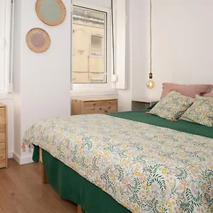 Charming 1 Bedroom W/ Terrace Near Belém Lisboa